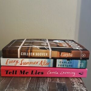 Set of 3 popular fiction books
